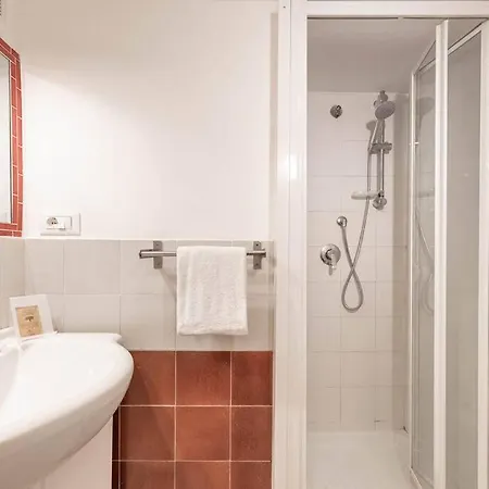 Daire Lungaretta Flat Ii Roma